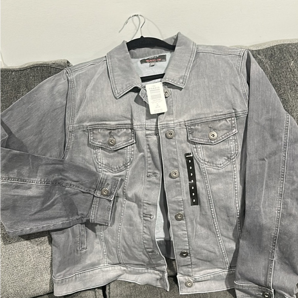 Men's Gray Denim Jacket